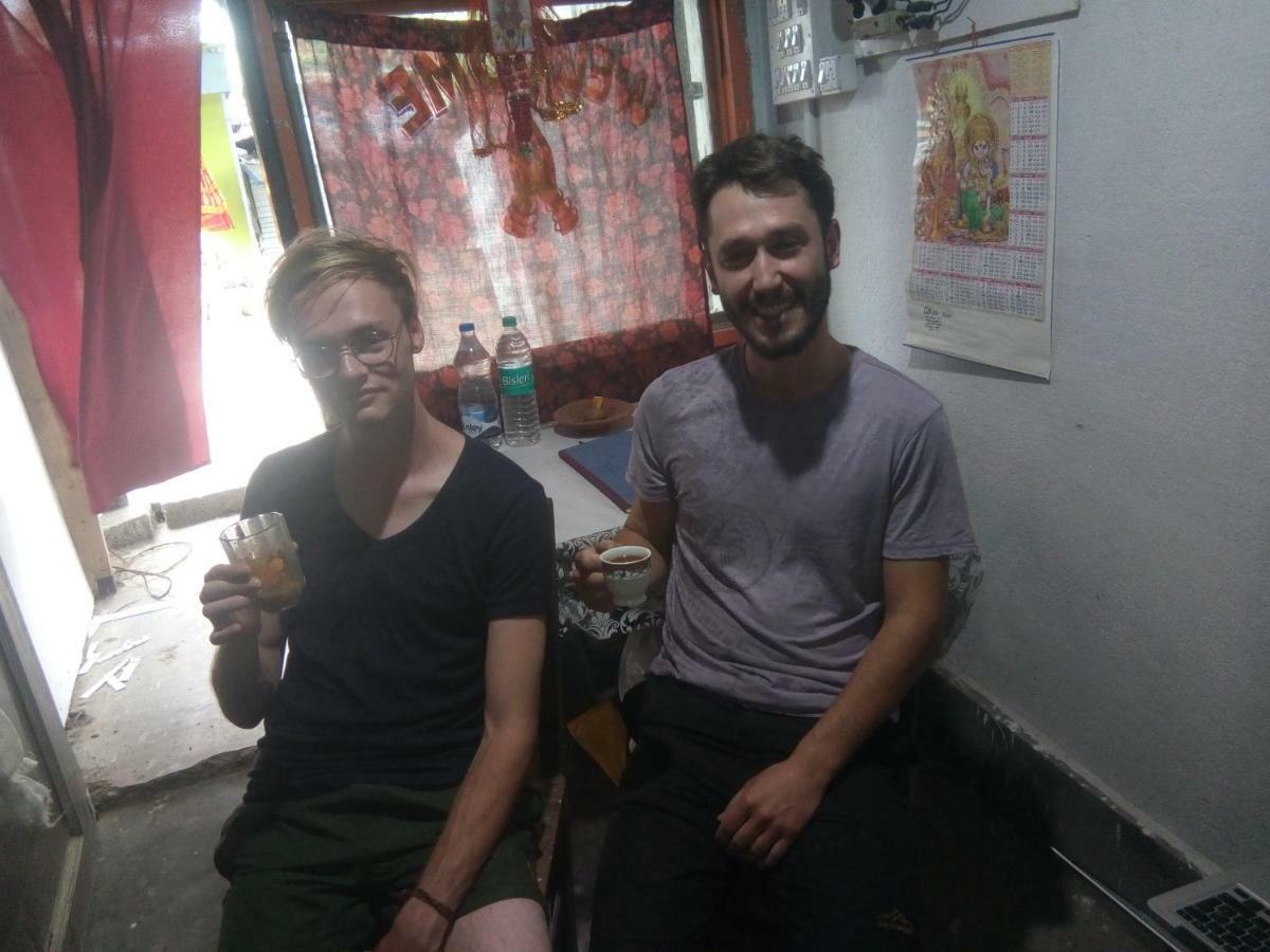 Atathi Niwas Guest House For Backpackers And Travellers Siliguri Exterior foto
